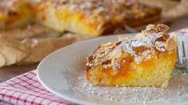 Испански кекс с бадеми и портокали