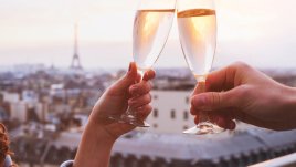 Ако някой е привлечен към вас, ще прави тези 5 неща