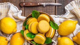 Лимонови макарони с бадемово брашно