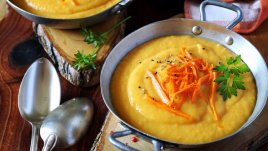 Крем супа с моркови, картофи и зелени чушки 