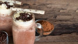 Шоколадов шейк с мента и ванилия