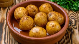 Печени картофи в мултикукър 