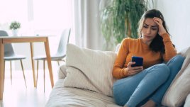 Как да се справите с отхвърлянето във връзките