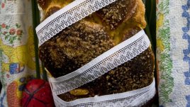 Домашен великденски козунак