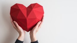 Какво означава любовта за всяка зодия 