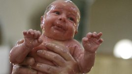 Пет двойки близнаци проплакаха само за денонощие в софийска АГ болница