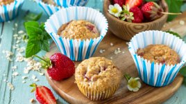 Ягодови мъфини с овесени ядки 
