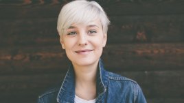 Как лесно и бързо да преминете към естествената сива коса