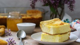 Пухкав царевичен сладкиш