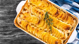 Запечени картофи със сушени домати