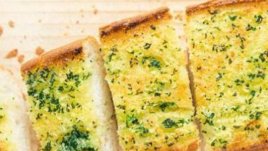 Печени филийки с чесново-билково масло