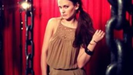 Анна Симова: „Кастинг“ ме срещна със Захари Бахаров и Христо Мутафчиев