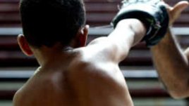 Одобрявате ли боя като възпитателно средство