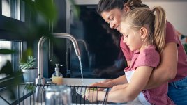 Места в кухнята, които често забравяме да изчистим