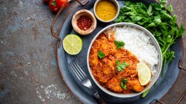 Пиле къри в мултикукър 