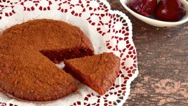 Шоколадов кекс с цвекло и ванилия