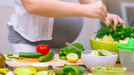 Как да предотвратите анемия през бременността 