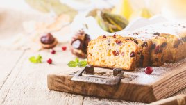 Кекс с червени боровинки