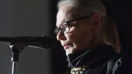 Цветана Манева представи биографичната си книга във Варна