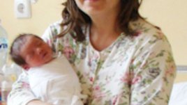 Василена е първото бебе на 2010