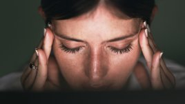 Бърнаут при жените: Признаци, че сте психически и физически изтощени
