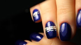 Маникюри в красиво синьо, които да опитате (галерия)