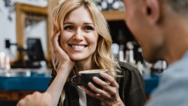 Защо интровертните личности създават трайни връзки