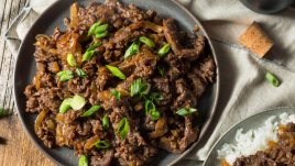 Булгоги с телешко и пресен лук