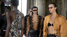 Змийски принтове и кожа от Balmain за пролет/лято 2027 (+Снимки)