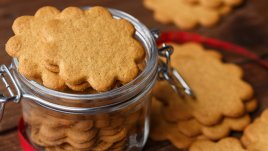 Веган коледни джинджифилови бисквити