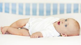 Защо бебето не може да заспи?
