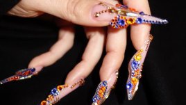 Арена на красотата празнува 20 години с промоции и подаръци