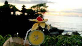 7 храни и напитки, които хидратират в горещите летни дни