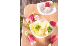 Френско предястие с репички, масло и морска сол