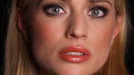 Напукани устни – гущерова любов