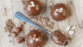 Бонбони с много шоколад и лешници