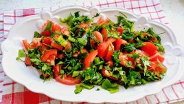 Лятна доматена салата