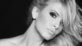 Анелия представя новата си песен в Dancing Stars