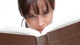 Женските мустаци провалят първата среща