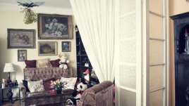 Уханието на истинския дом 