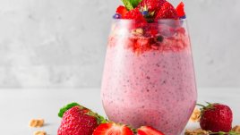 Смути с плодове и семена от чиа