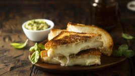 Сандвичи на грил с Едамер