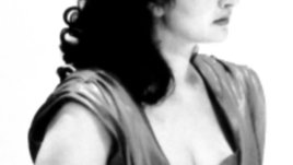 Елена Баръмова отново във Варшава