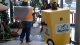 Деца се учат да събират разделно