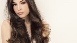 Кои витамини подсилват растежа на косата