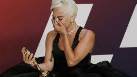 Тюл, мъниста и обемни рокли на наградите „Оскар“