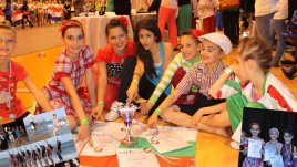 Малки шампиони в танца канят децата на безплатен урок