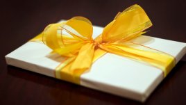 Какво да подарим, когато отиваме на гости