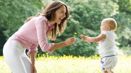 Кога и как е добре да проходи детето?