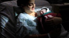 В кои случаи детето не бива да спи във вашето легло?